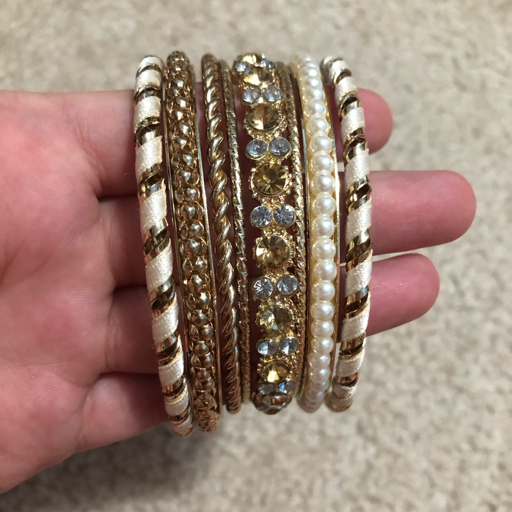 Gold Bracelet Set💫